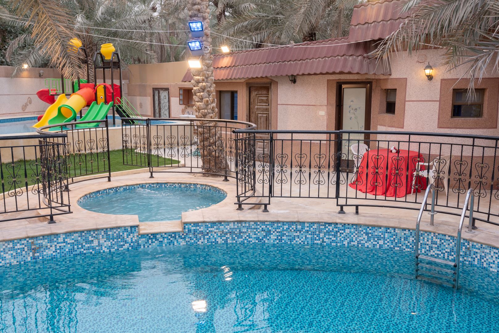 منتجع وقاعة دانة فاطمة